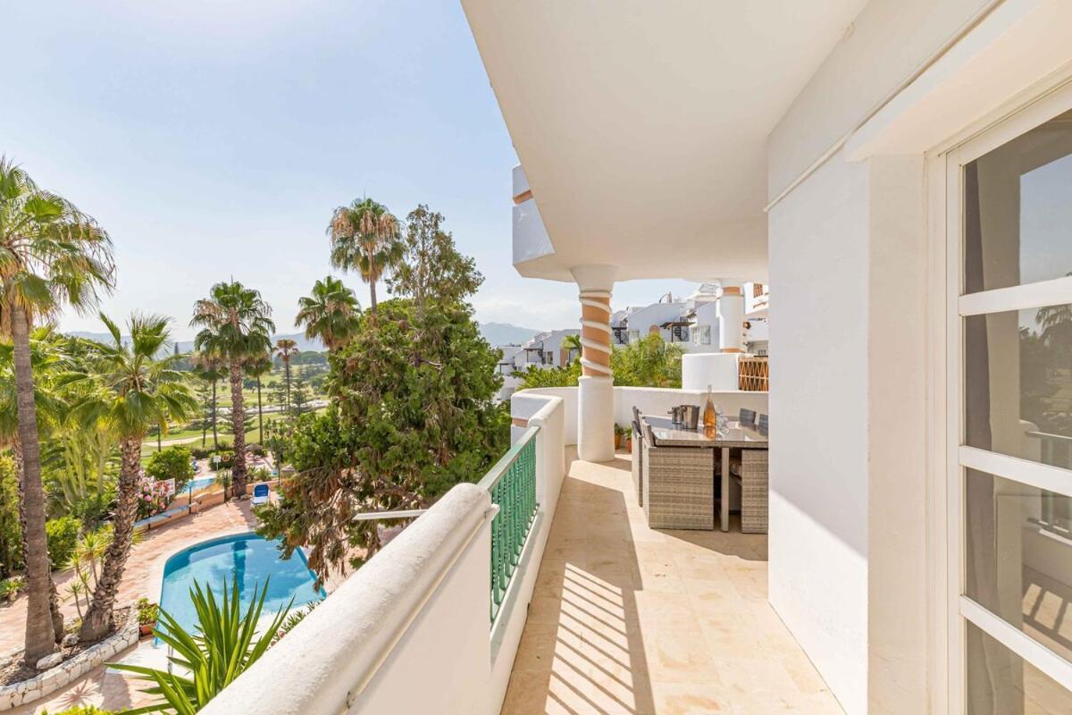 Stylish One Bed Apartment At Matchroom Country Club Fuengirola Exterior foto